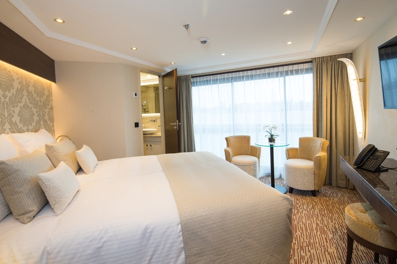 Superior Suite (Diamond Deck)